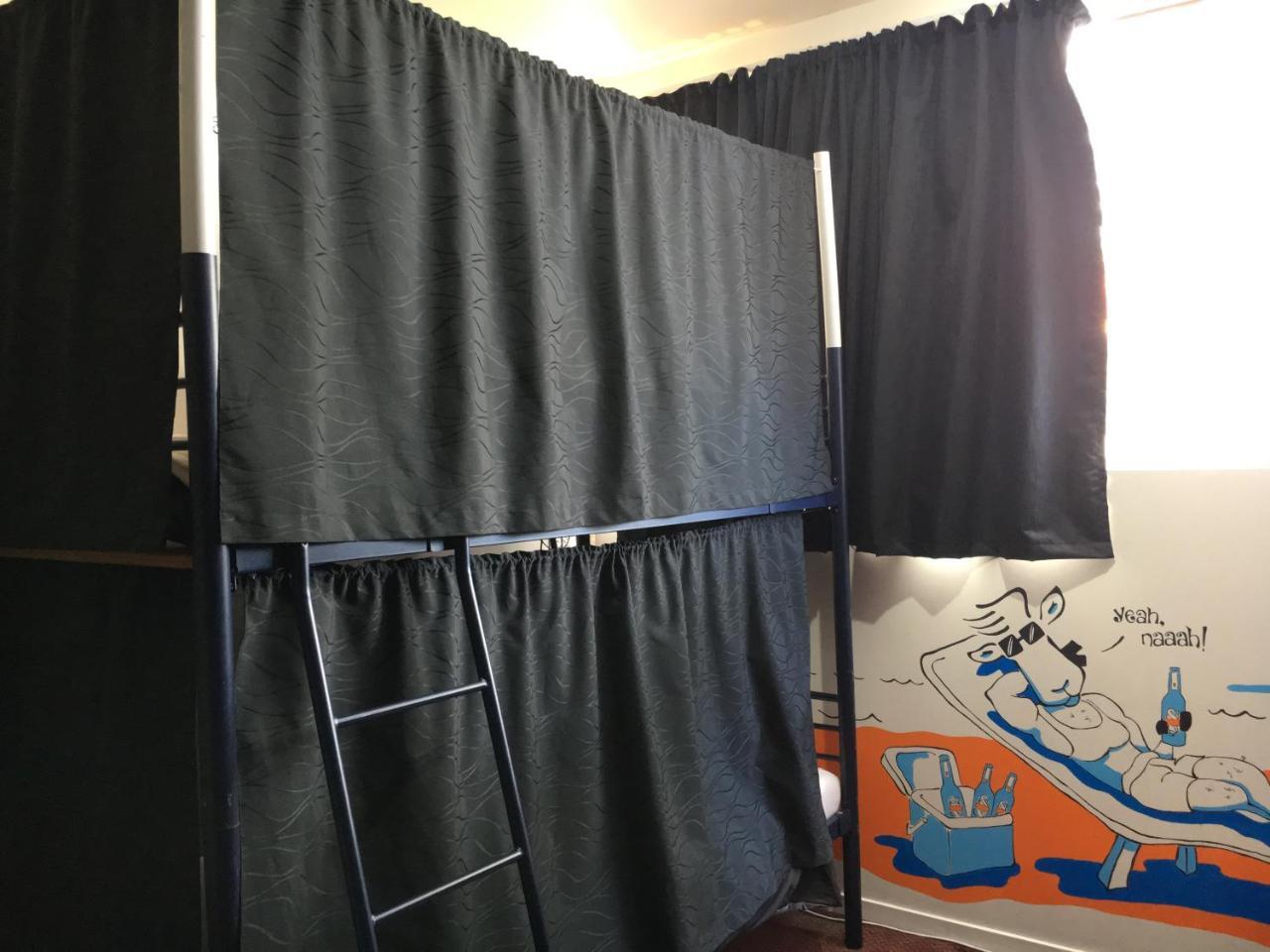 Bouncing Lamb Backpackers Hostel Nelson Exterior foto