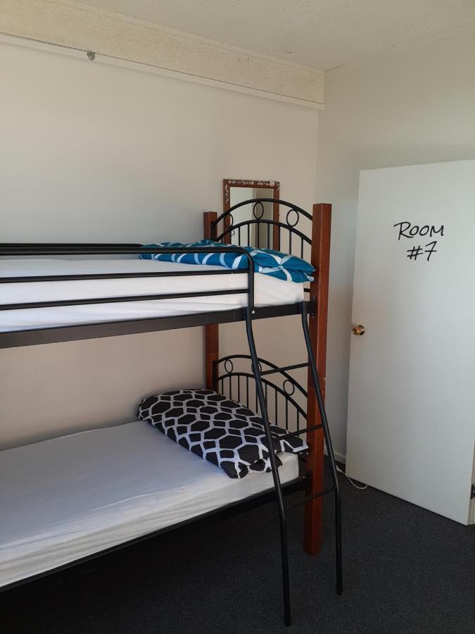 Bouncing Lamb Backpackers Hostel Nelson Exterior foto